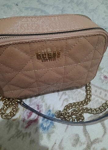  Beden Guess canta