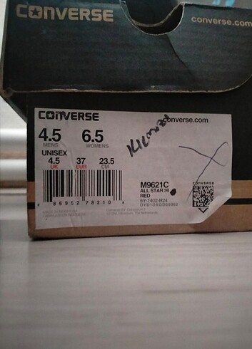 kırmızı converse 