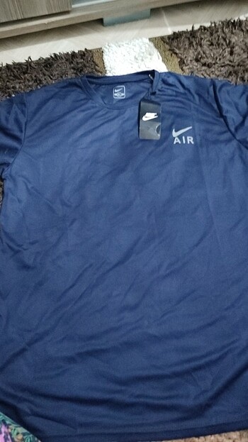 Nike kumasidir çok kaliteli 
