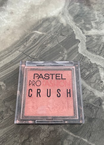 Pastel Pembe Makyaj Seti KIKO Çantasıyla - Görsel 3