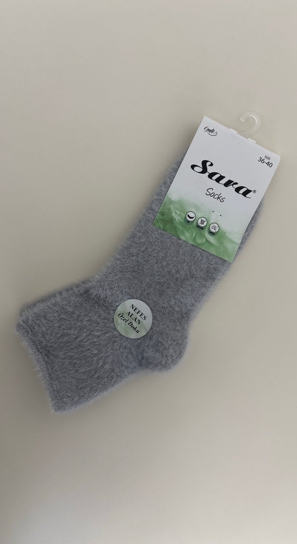 Sara Gri Kısa Rahat kadın Çorap - Görsel 2