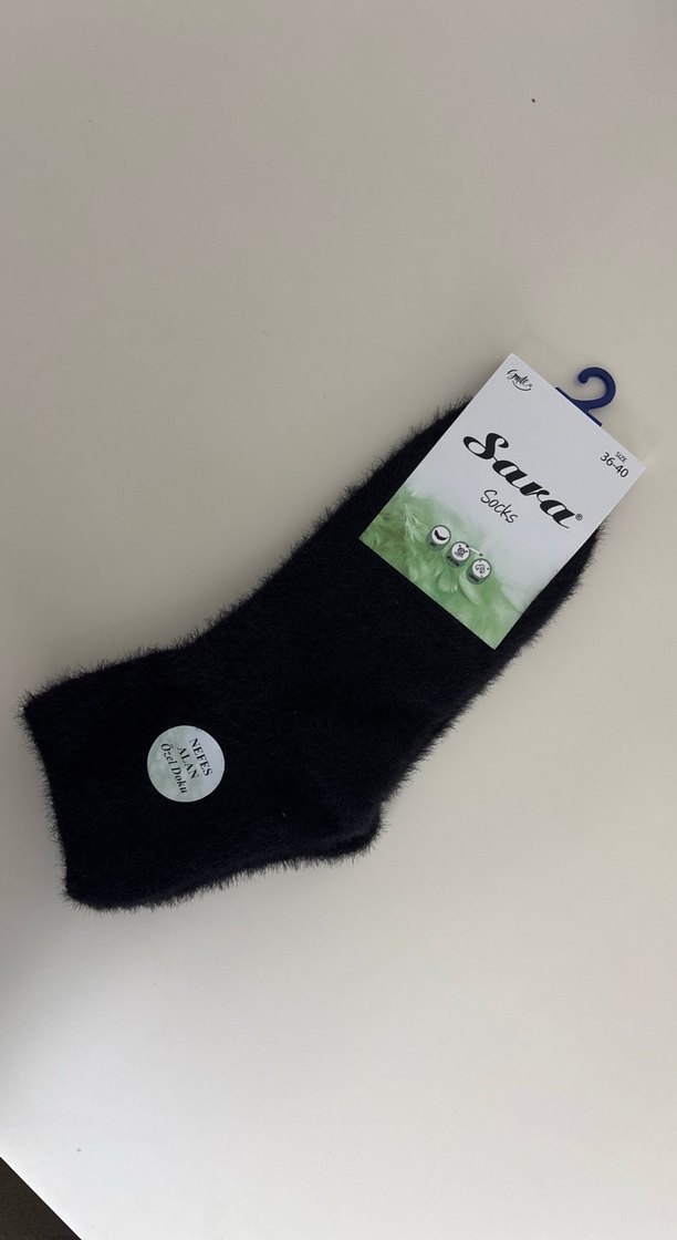 Sara Siyah Kadın Çorabı 36-40 - Görsel 2