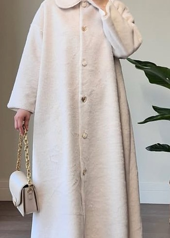 Kadın Beyaz Uzun Peluş Kaban - Görsel 5