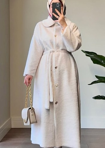 Kadın Beyaz Uzun Peluş Kaban - Görsel 6