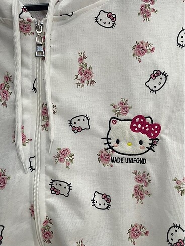s Beden beyaz Renk hello kitty hırka
