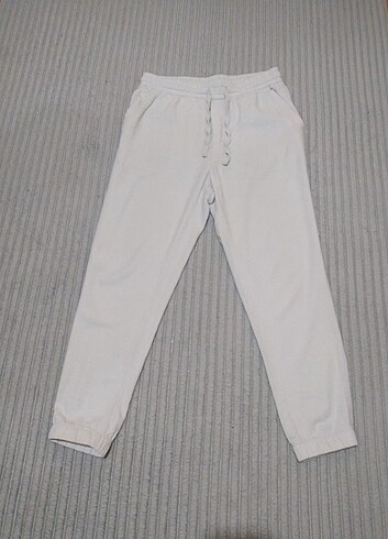 Zara pantolon M