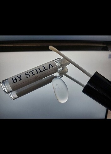 Diğer COCONUT LIPGLOSS by STILLA