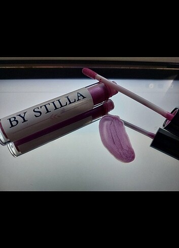 PINKELLA LIPGLOSS by STILLA