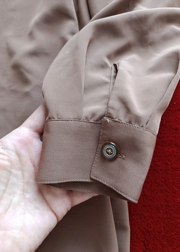 Düğmeli Bej Kadın Keten Gömlek - Görsel 3