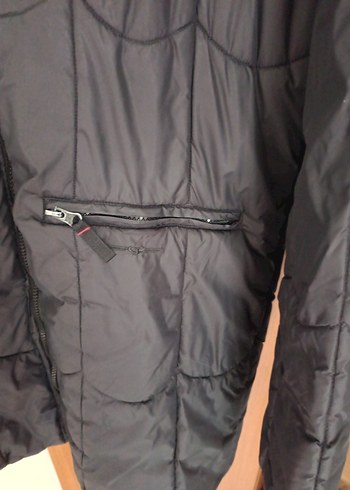 Siyah Fermuarlı  Kadın kaban - Görsel 3