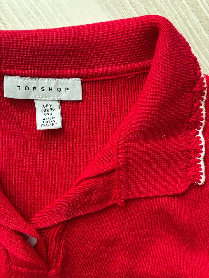 Kadın Kırmızı Düğmeli Polo Tişört - Görsel 2