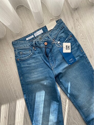 Bershka Jean