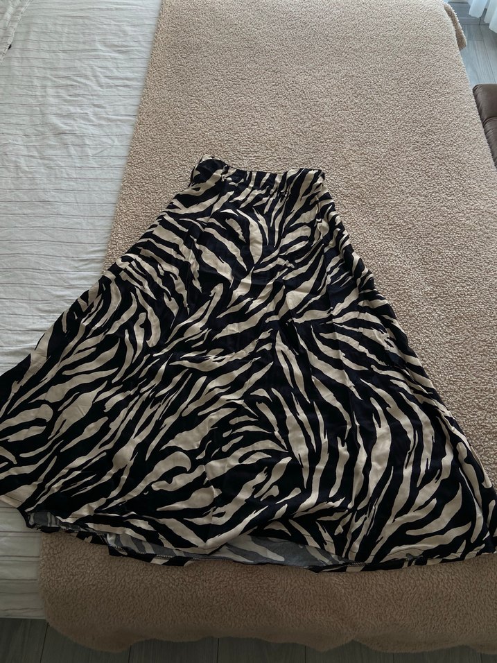 Zebra Desenli Uzun Pilili Midi Etek - Görsel 2