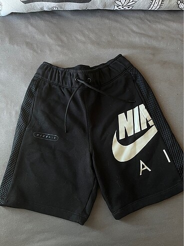 Nike şort