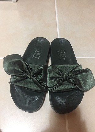 36 Beden yeşil Renk Fenty puma kurdele terlik