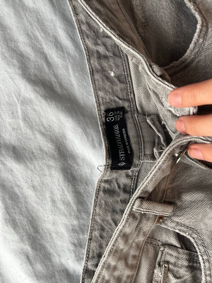 Gri Mini Kadın Kot Şort stradivairus D93 - Görsel 2