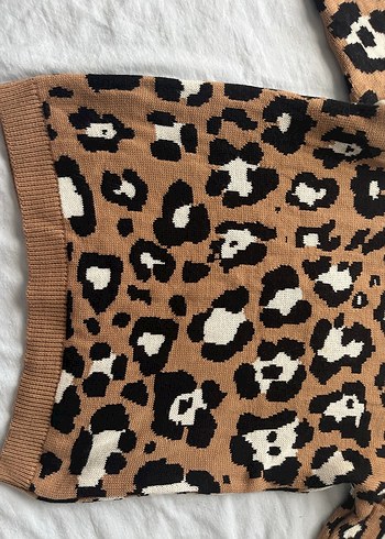 Leopar Desenli Örgü Kadın Kazak - Görsel 2