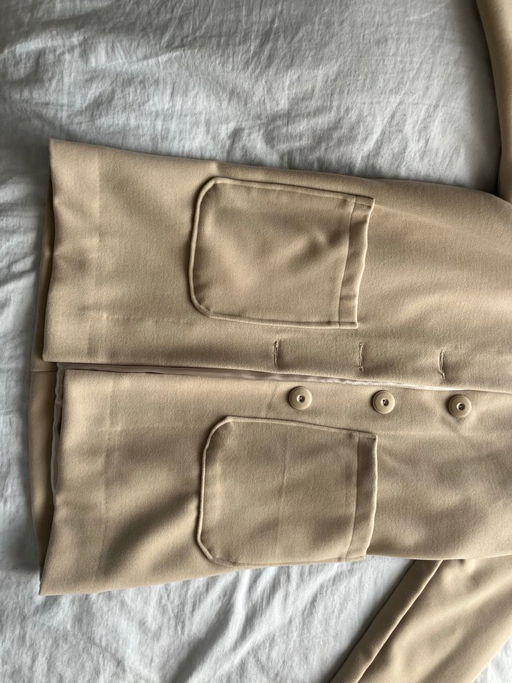 Bej Düğmeli Midi Kadın Kaban s beden 12-13 yaş kız çocuk - Görsel 2