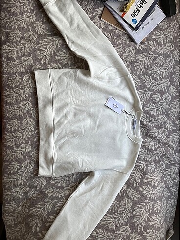 Stradivarus sweatshirt