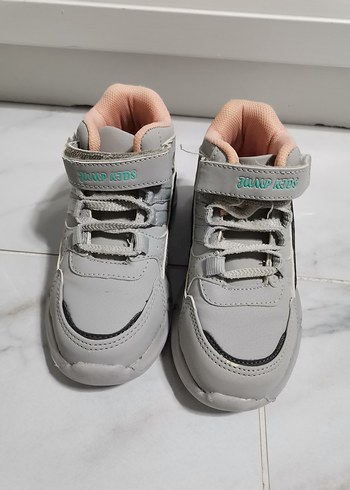 Kızlar İçin Gri Sneaker