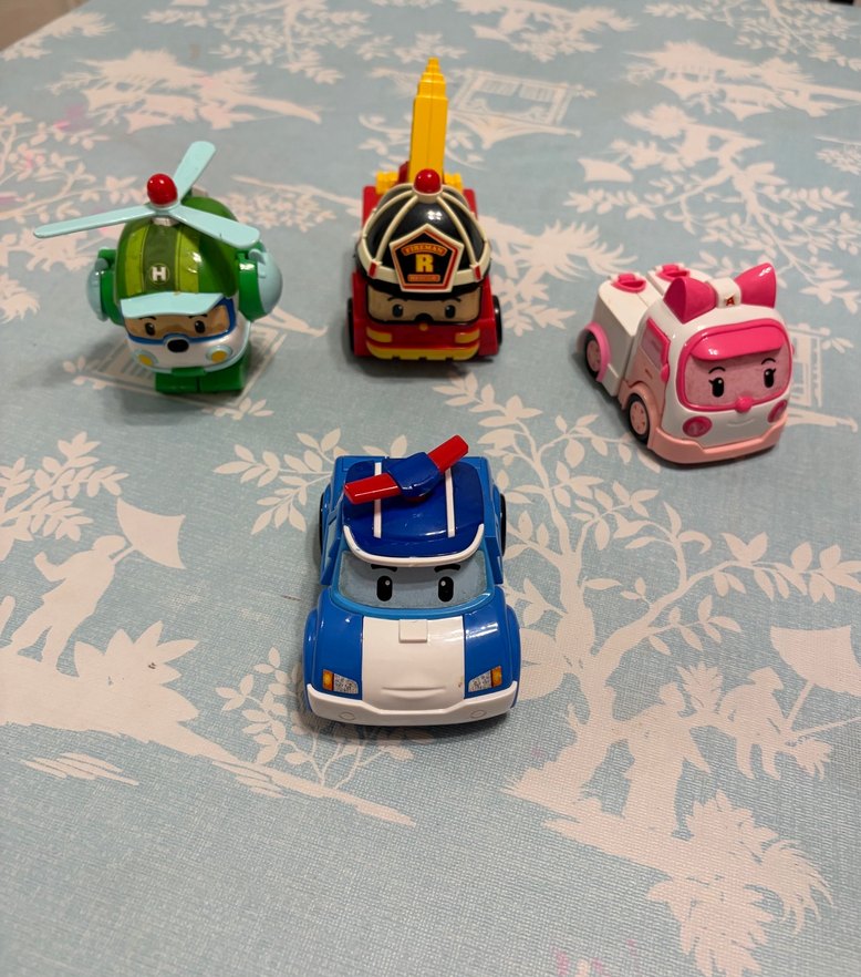 Paw patrol harika kanatlar robocar poli Araç ve Oyun Seti - Görsel 4