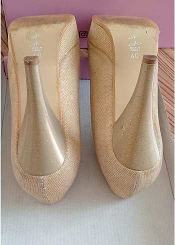 Bej Parlak Dolgu Topuklu Kadın Abiye Ayakkabı - Görsel 3