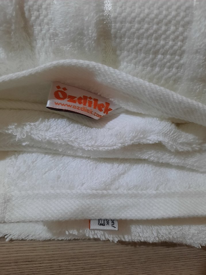 Beyaz Pamuklu Havlu Seti - Görsel 2