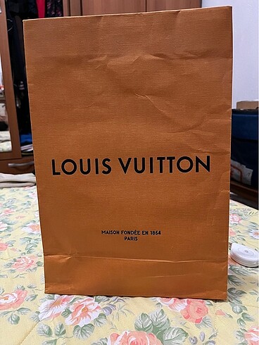 Louis Vuitton Karton Poşet