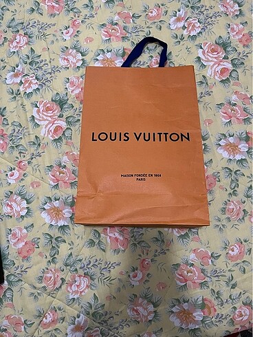 Louis Vuitton Louis Vuitton Karton Poşet