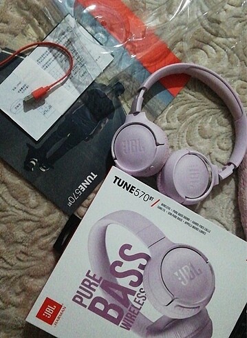 Jbl kulaklık pembe 570bt tune pudra