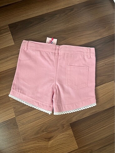 6 Yaş Beden Wonder Kids etiketli yeni şort