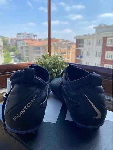 36 Beden siyah Renk Orijinal Nike krampon