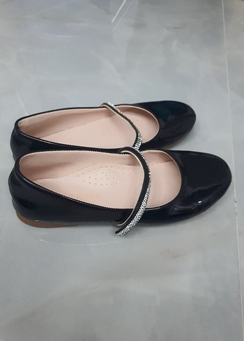 Kız Çocuk Siyah Parlak Tokalı Babet - Görsel 2