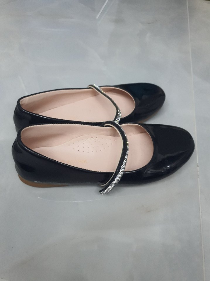 Kız Çocuk Siyah Parlak Tokalı Babet - Görsel 2