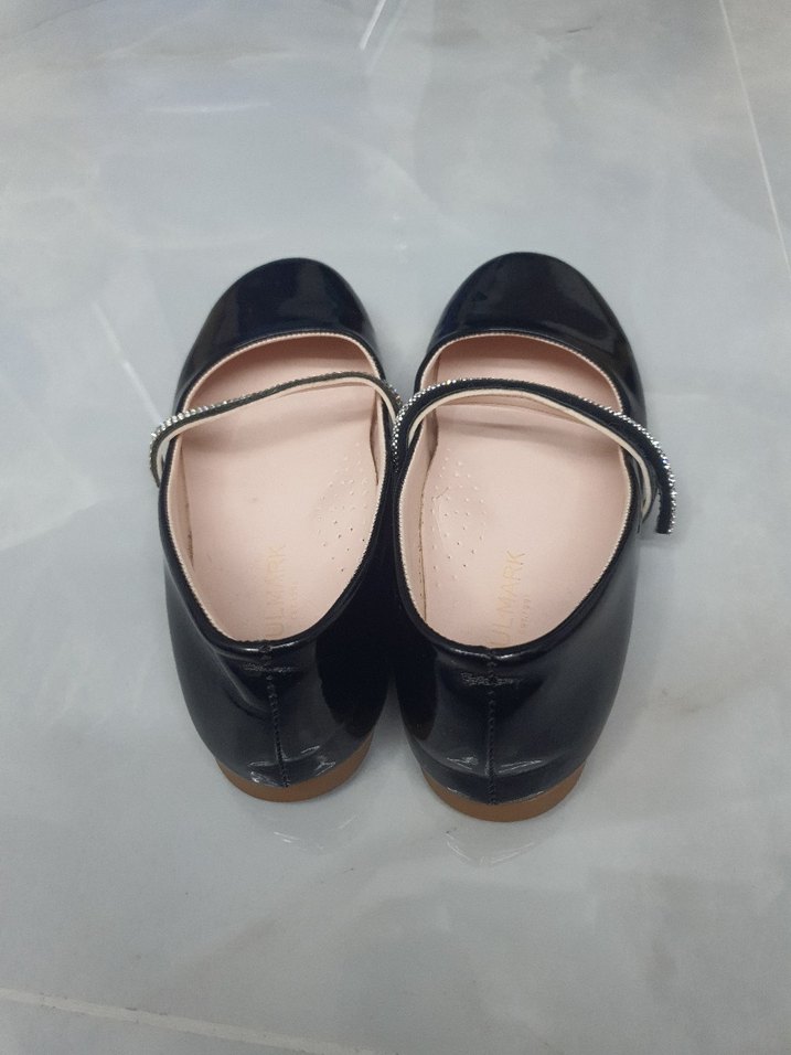 Kız Çocuk Siyah Parlak Tokalı Babet - Görsel 3