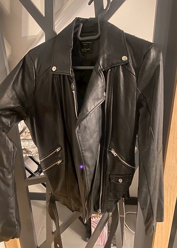 Kadın Siyah Deri Biker Ceket