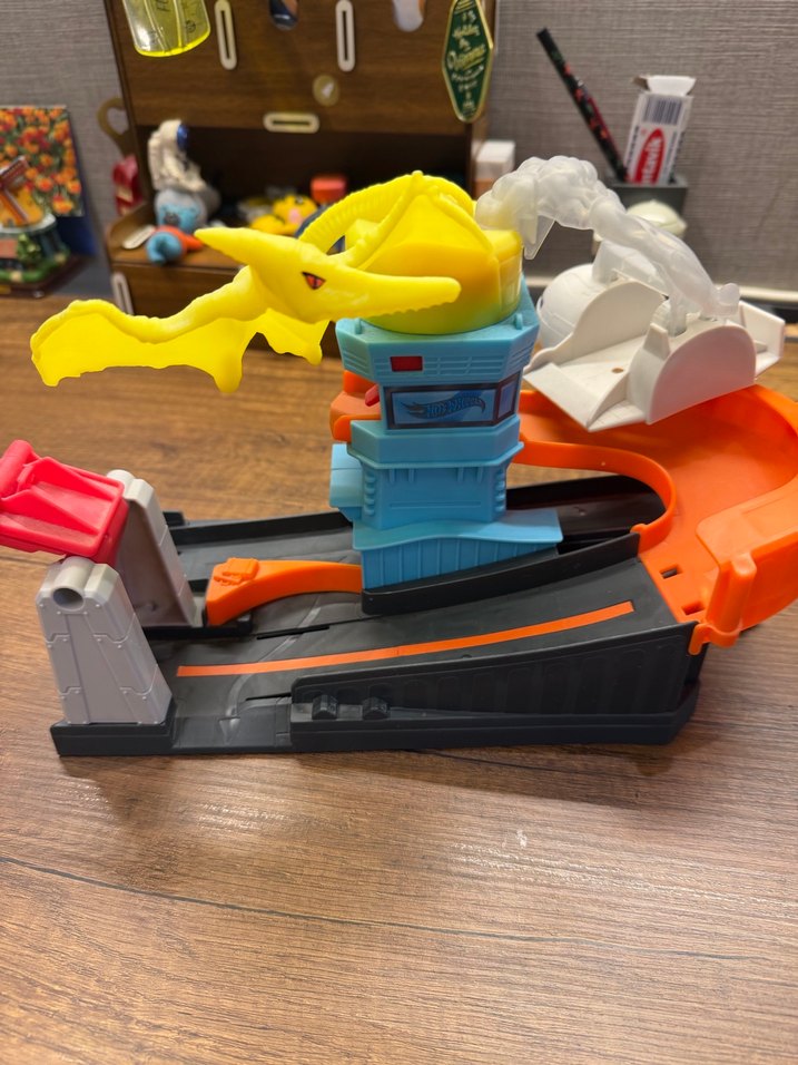 Renkli Dinozor Temalı Oyuncak Seti hot wheels - Görsel 2