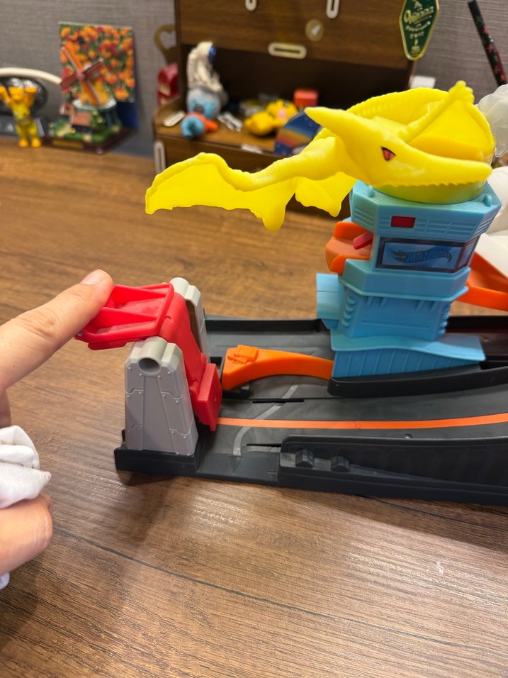 Renkli Dinozor Temalı Oyuncak Seti hot wheels - Görsel 4