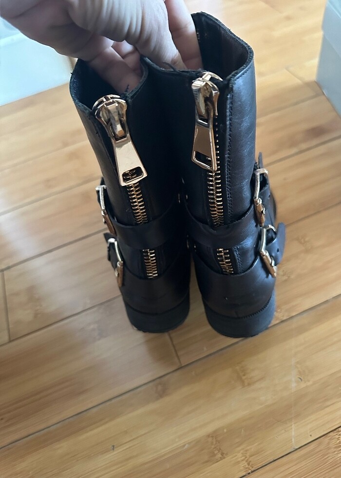 Siyah içi kışlık bot - Görsel 2