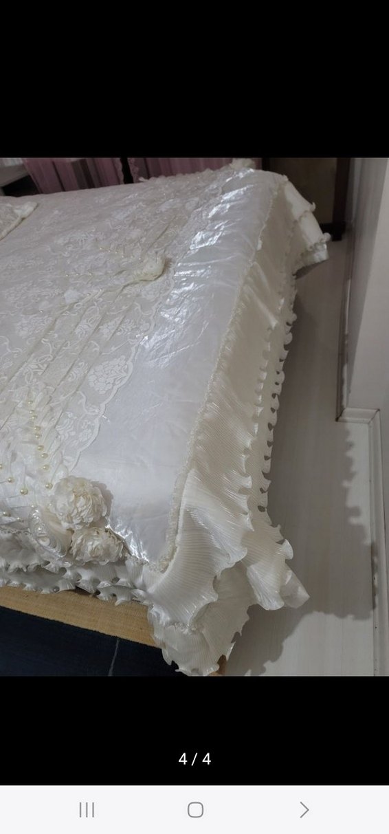 krem  Yatak Örtüsü - Görsel 3