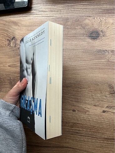  Beden Renk anlaşma, elle kennedy