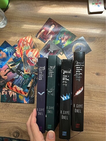 ateşli kanatlar serisi dört kitap