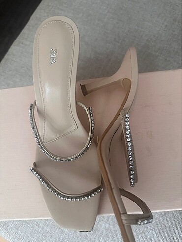 Zara Nude Terlik