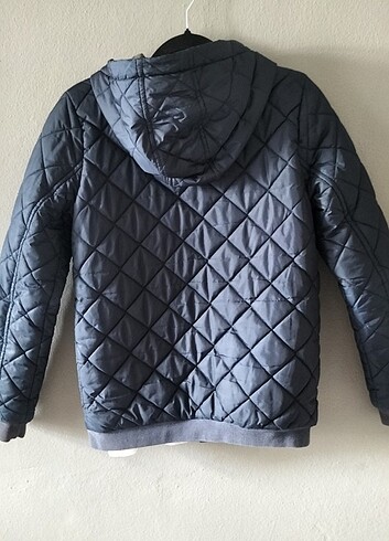 11-12 Yaş Beden LC Waikiki marka 11-12 yaş çocuk mont