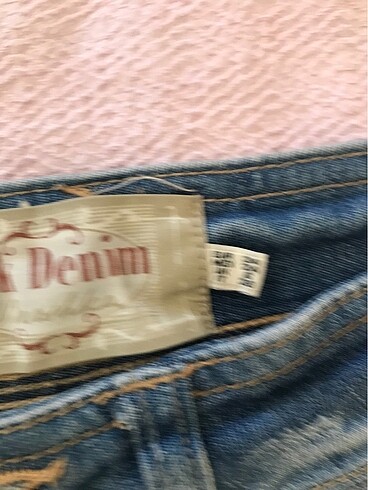 xs Beden Bershka jeans