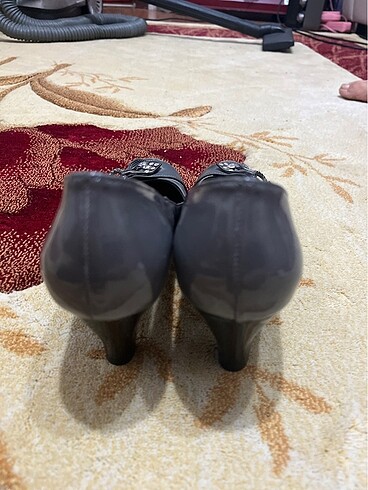 36 numara düşük topuklu ayakkabı - Görsel 3