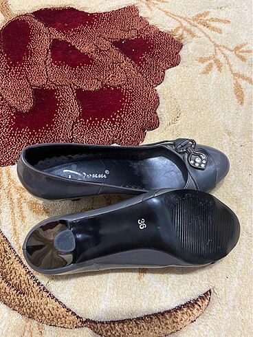 36 numara düşük topuklu ayakkabı - Görsel 4