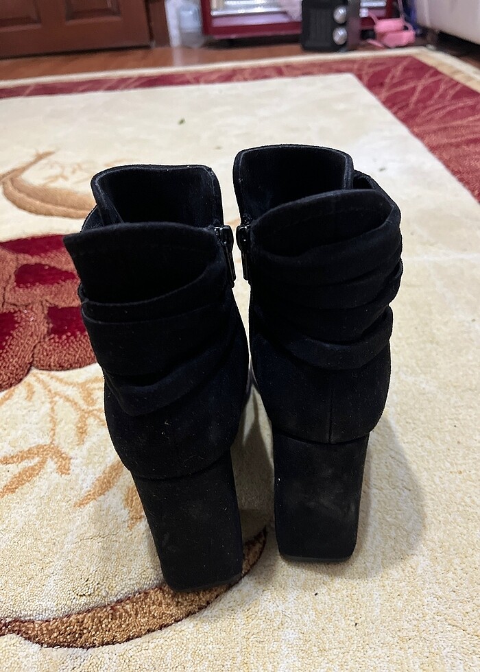 37 numara topluklu bot - Görsel 3