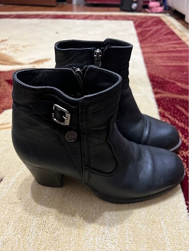 37 numara topuklu bot - Görsel 2