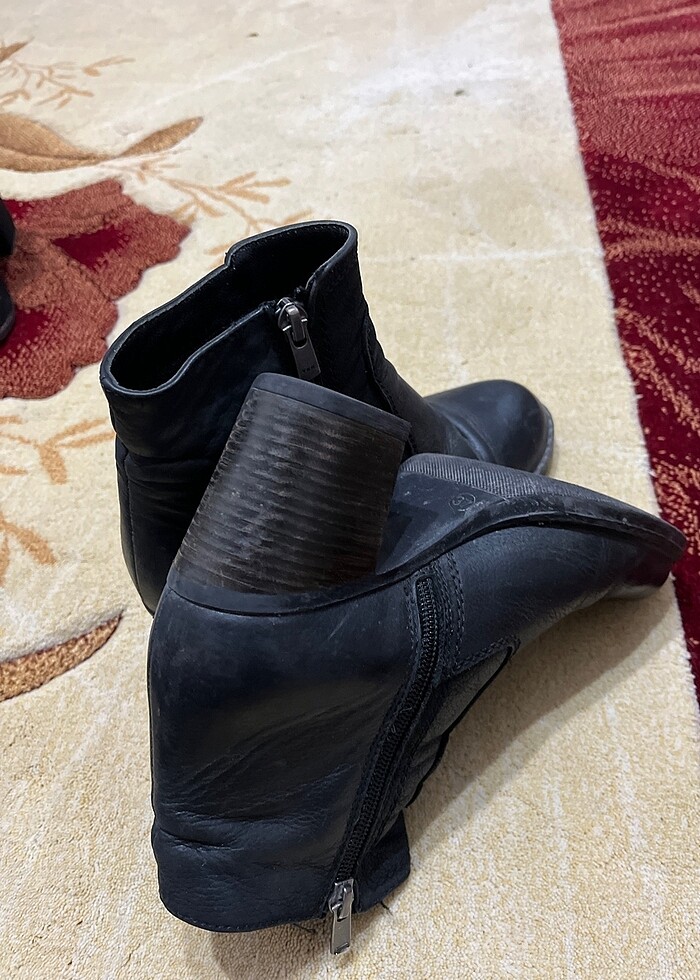 37 numara topuklu bot - Görsel 3